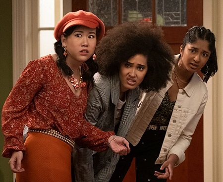 Lee Rodriguez in Never Have I Ever season 2 as Fabiola Torres