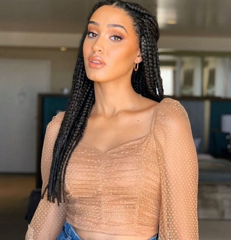 Lee Rodriguez started modeling when she was in a senior year of her school