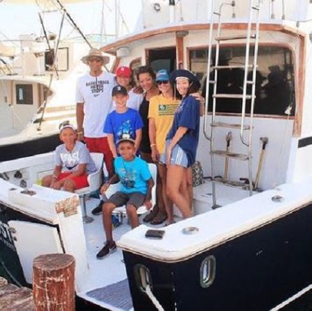 Lisa Keeth Williams with her family