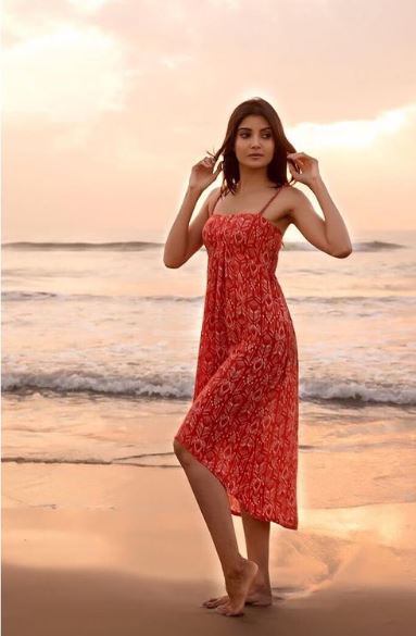 Madhuri Jain likes to walk on the beach