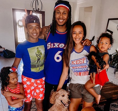 Maria Castro with her husband Trent Shelton, son Tristan Shelton, daughters Maya & Marlee