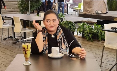 Mbak You's father was a Military officer