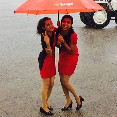 Meenakshi Raveendran was the cabin crew member in SpiceJet