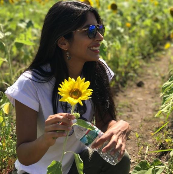 Melwani loves flowers