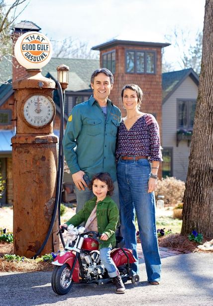 Mike Wolfe and his family