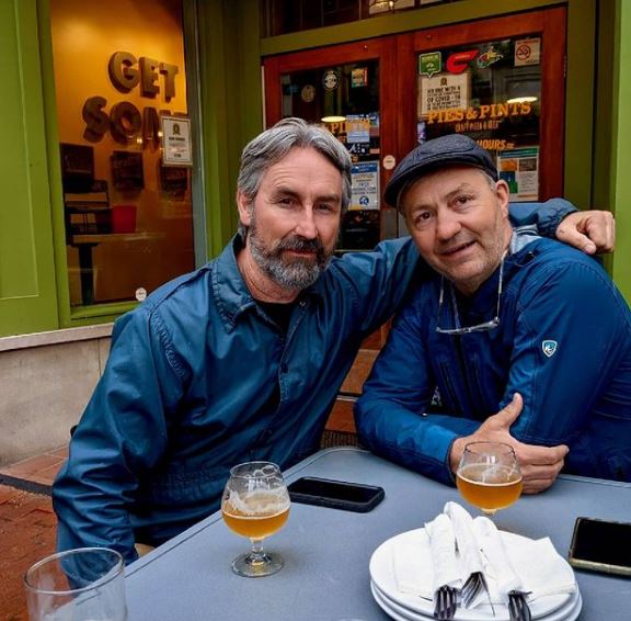 Mike Wolfe with his brother Robbie Wolfe
