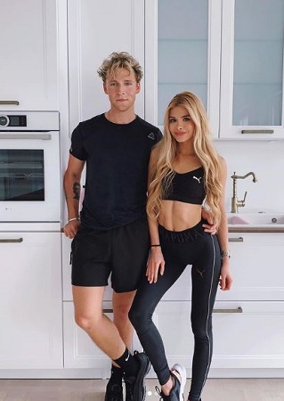 Pamela Reif with singer Christopher