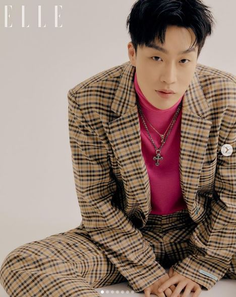 Peakboy appeared on the cover page of Elle Magazine
