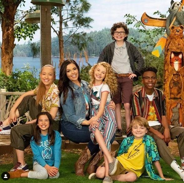 Raphael Alejandro with the cast of BUNKD