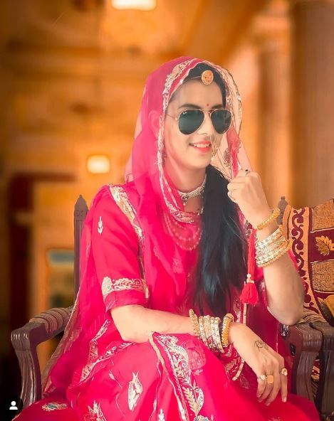 Ratan Chauhan bio