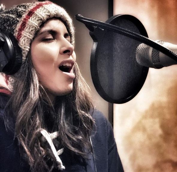 Sheena Melwani is a singer