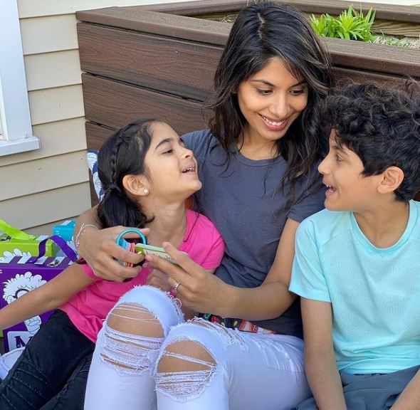 Sheena Melwani with her kids