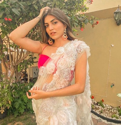 Shruti Sinha loves to wear saree