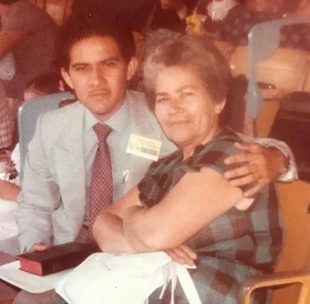 Sulem Calderon father and grandmother