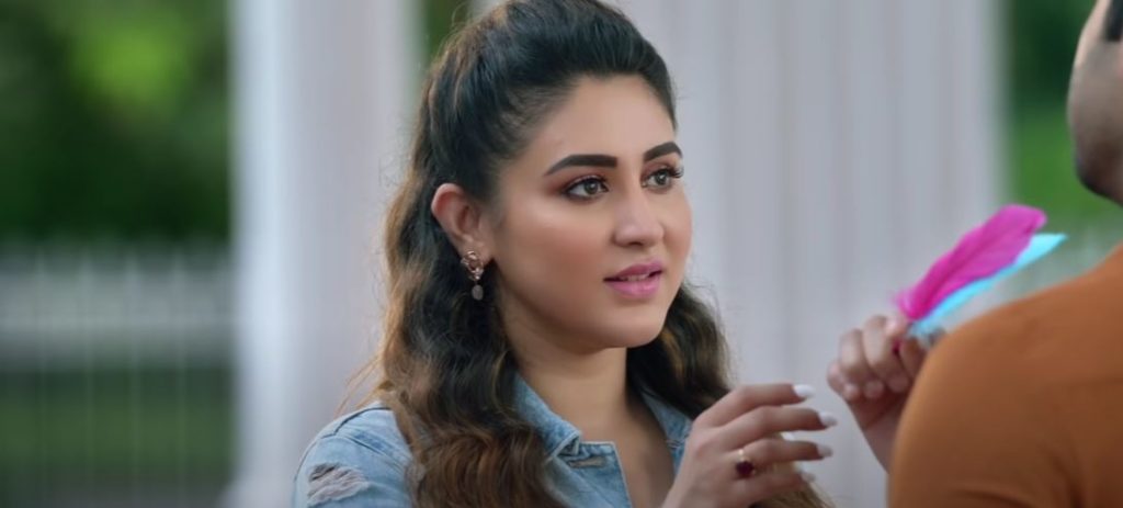 The female lead role is played by Oindrila Sen