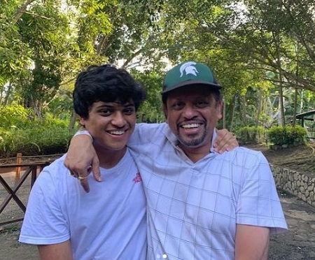 Vaidehi's brother Vineet Dongre and father