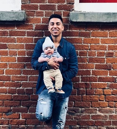 Vanessa Buchholz's husband Larry Martinez and son Wesley James Martinez