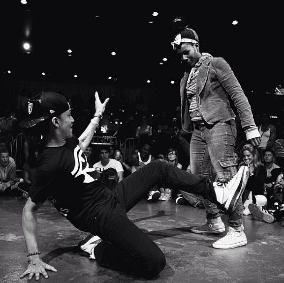 Ahlamalik during dance battle