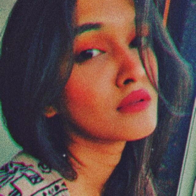 Aishwarya Khare sister