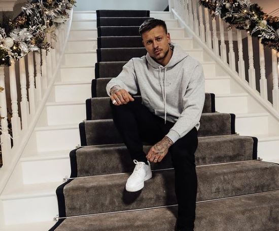Alex Bowen net worth