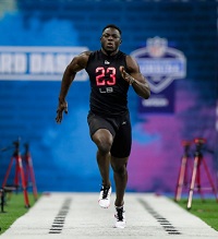 Azur Kamara height is 6 feet 1 inches
