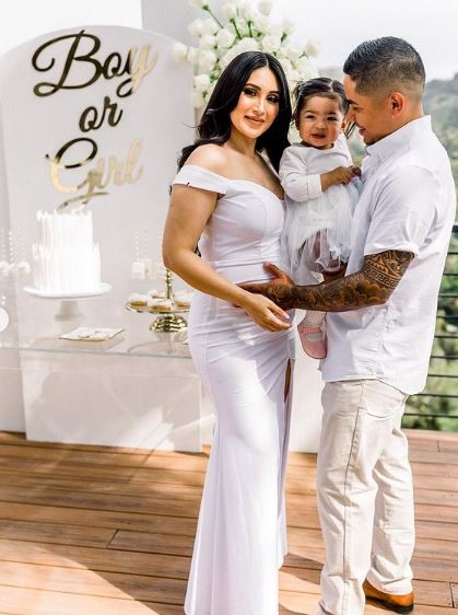 BeautyyBird is expecting second child