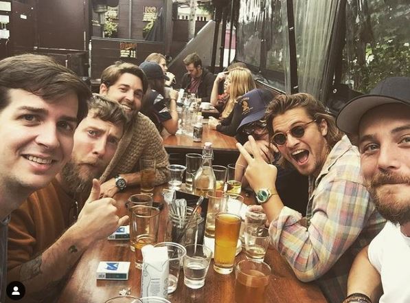 Ben Robson consumes alcohol occasionally