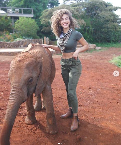 Camila Kendra is an animal lover