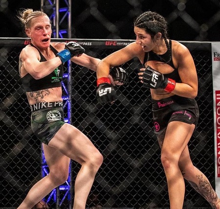 Cheyanne Buys made her professional debut opposite Karla Hernandez on March 09, 2018