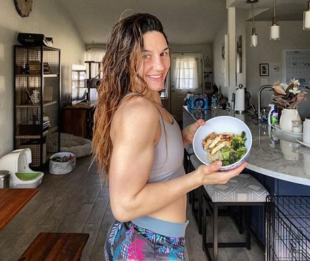 Cheyanne Buys worked with Busy Body Prep