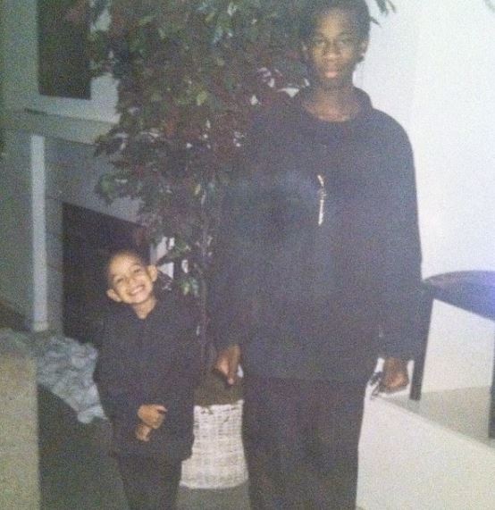 Childhood photo of Ahlamalik Williams with his brother
