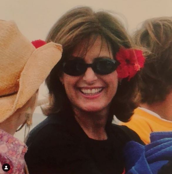Cindy Costner bio