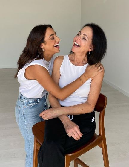 Courtney Shields with her mother