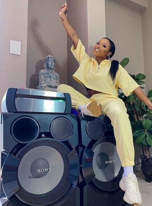 DJ Zinhle won Forbes Woman Africa Entertainer Award