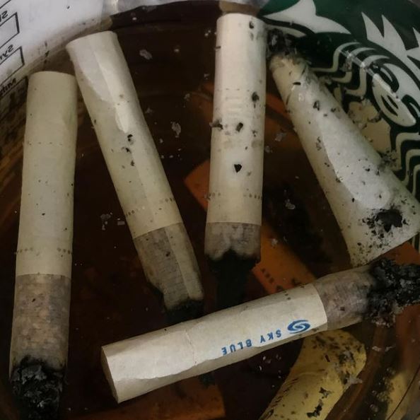 Dallas Liu loves smoking