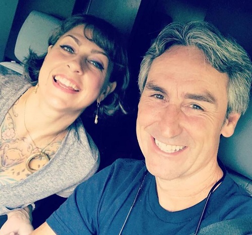 Danielle Colby assists Frank Fritz and Mike Wolfe on the show American Pickers