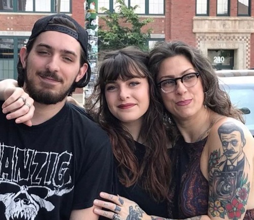 Danielle Colby has a son Miles and a daughter