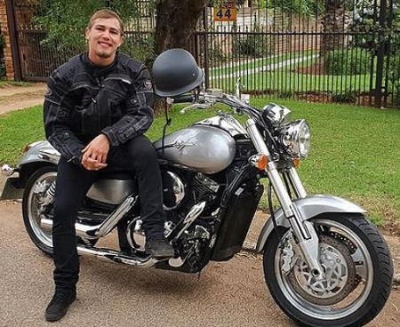 JP Buys owns Kawasaki VN1500