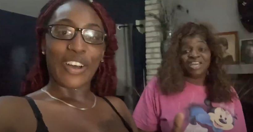 Jaycee Shakur with her mothrr