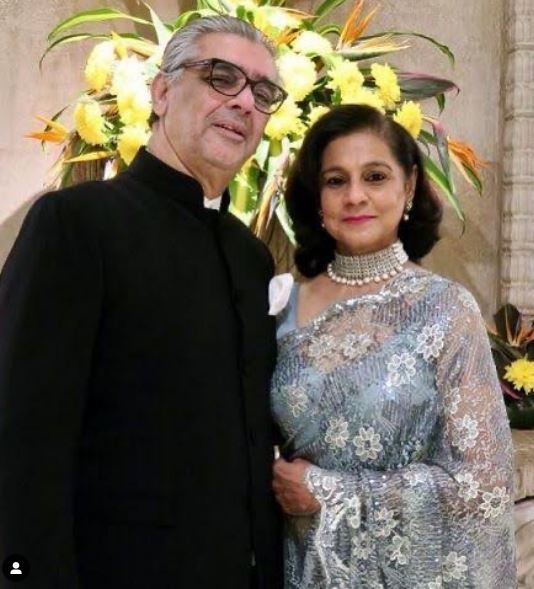 Karan Boolani parents