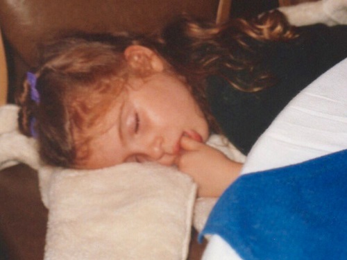 Katie Ross was born to her parents on June 16, 1987