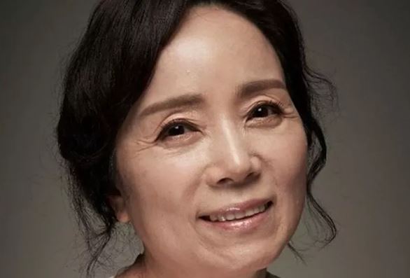 Kim Min Kyung facts