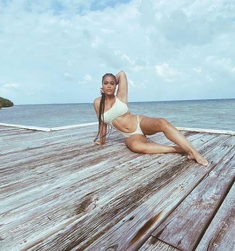 Mehgan James likes traveling