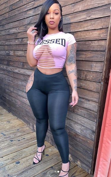 Miss Mercedes Morr height