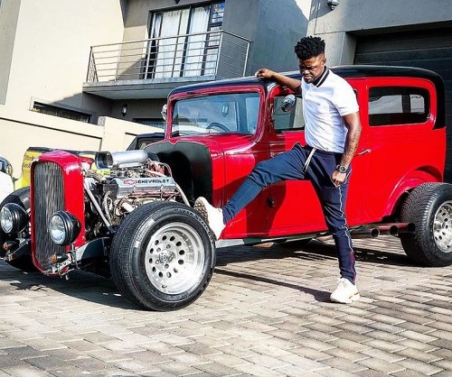 Murdah Bongz is a big-time car lover