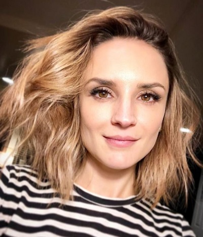 Rachel Cook Net Worth Profession Income
