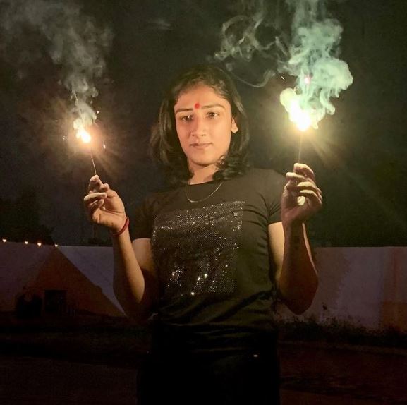 Sangeeta Phogat celebrates the festival of Diwali