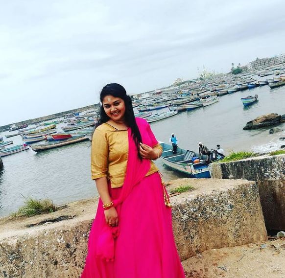 Saranya Sasi likes traveling