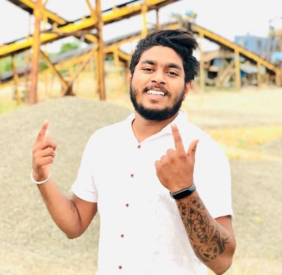 Satheeshan's Love Life