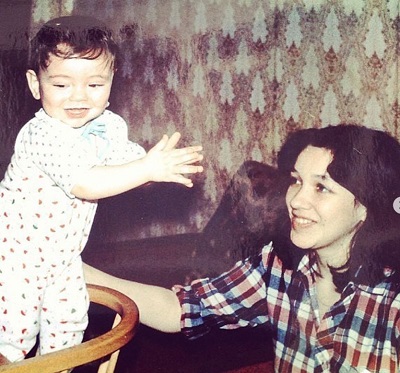 Serge Onik childhood picture with his mother Natalya Onik